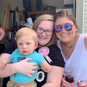 Meet your Posher, Danielle